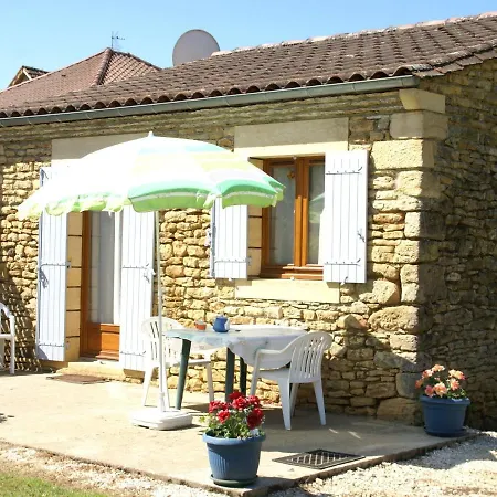 Cozy Holiday In Prats-de-carlux With A Garden * Simeyrols