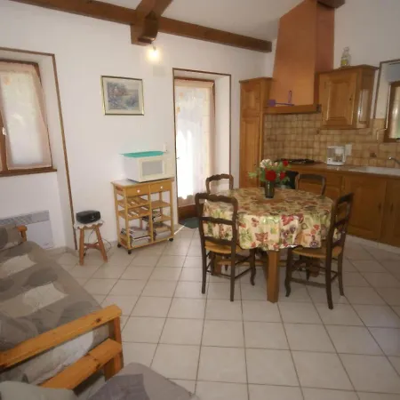 Cozy Holiday In Prats-de-carlux With A Garden Holiday home Simeyrols