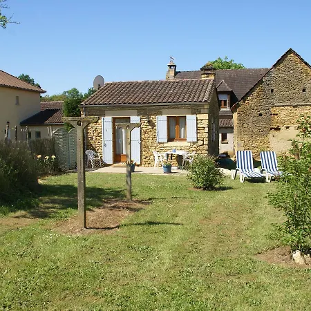 Cozy Holiday In Prats-de-carlux With A Garden * Simeyrols